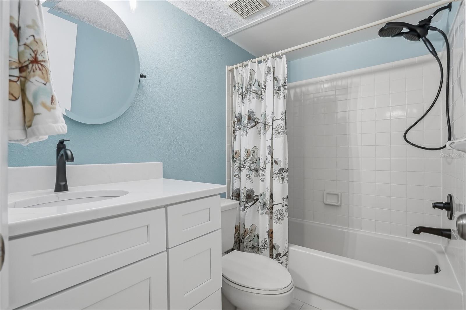 500 SANTA CRUZ PL NE #D — photo 19