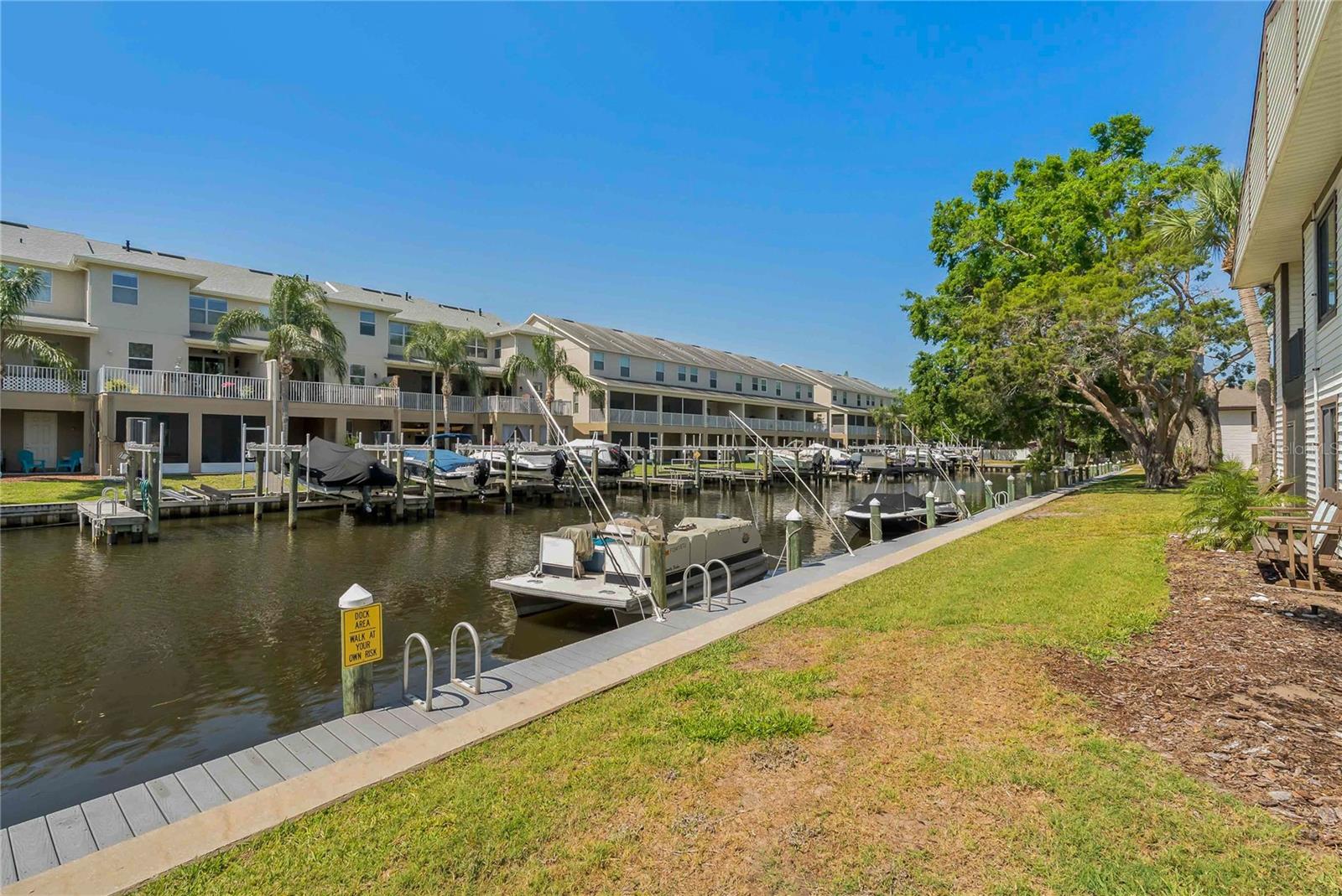 340 MOORINGS COVE DR #3G — photo 37