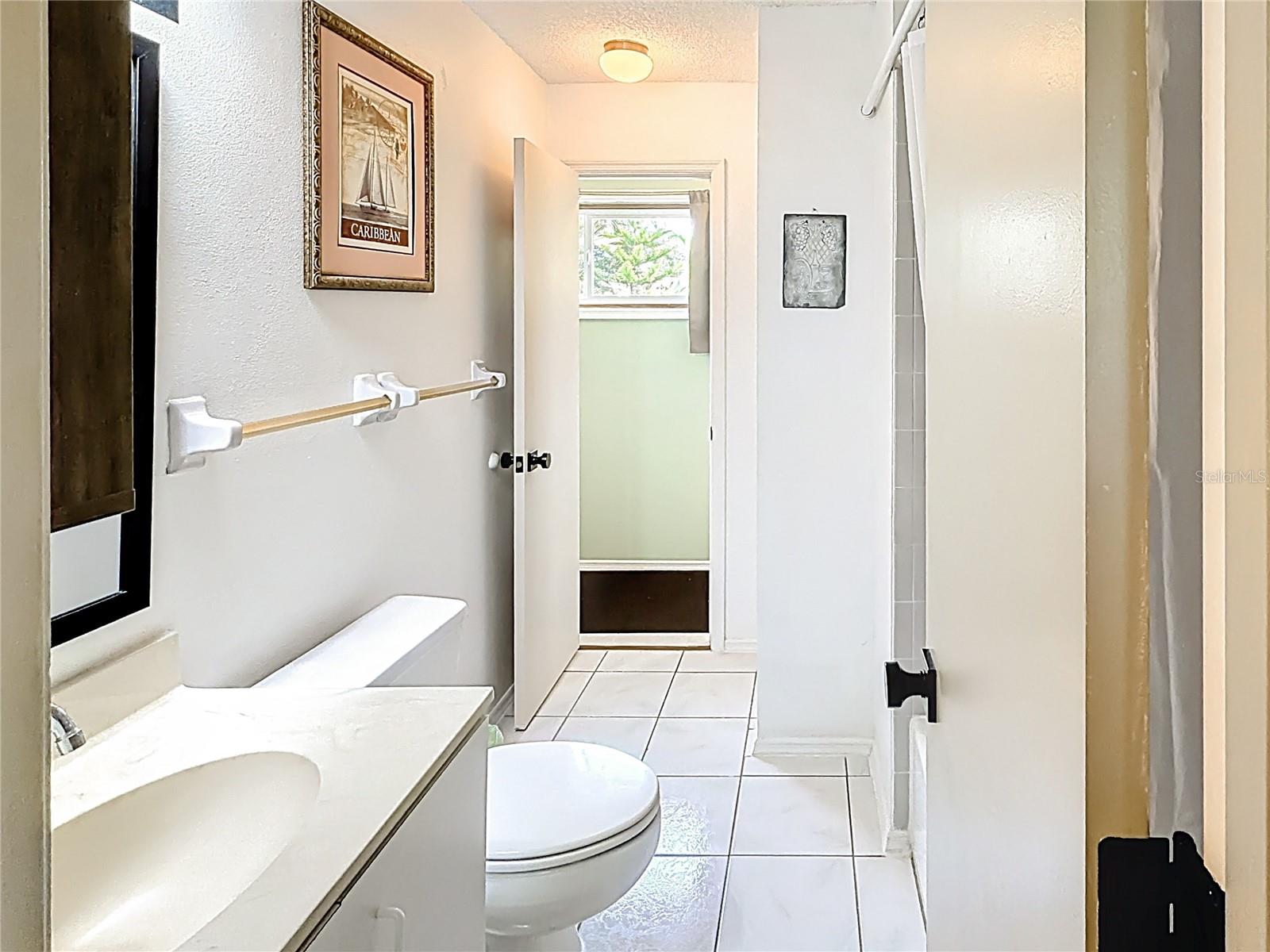 601 E SEMINOLE DR — photo 21