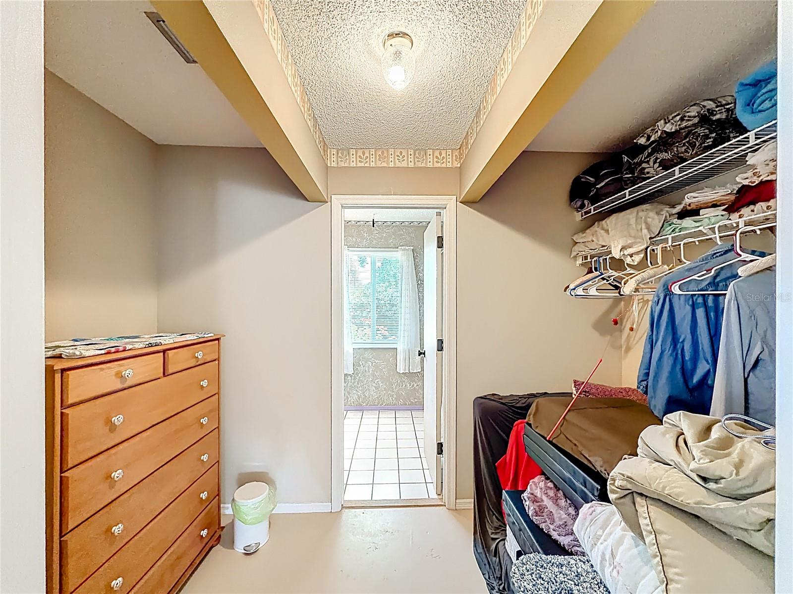 601 E SEMINOLE DR — photo 30