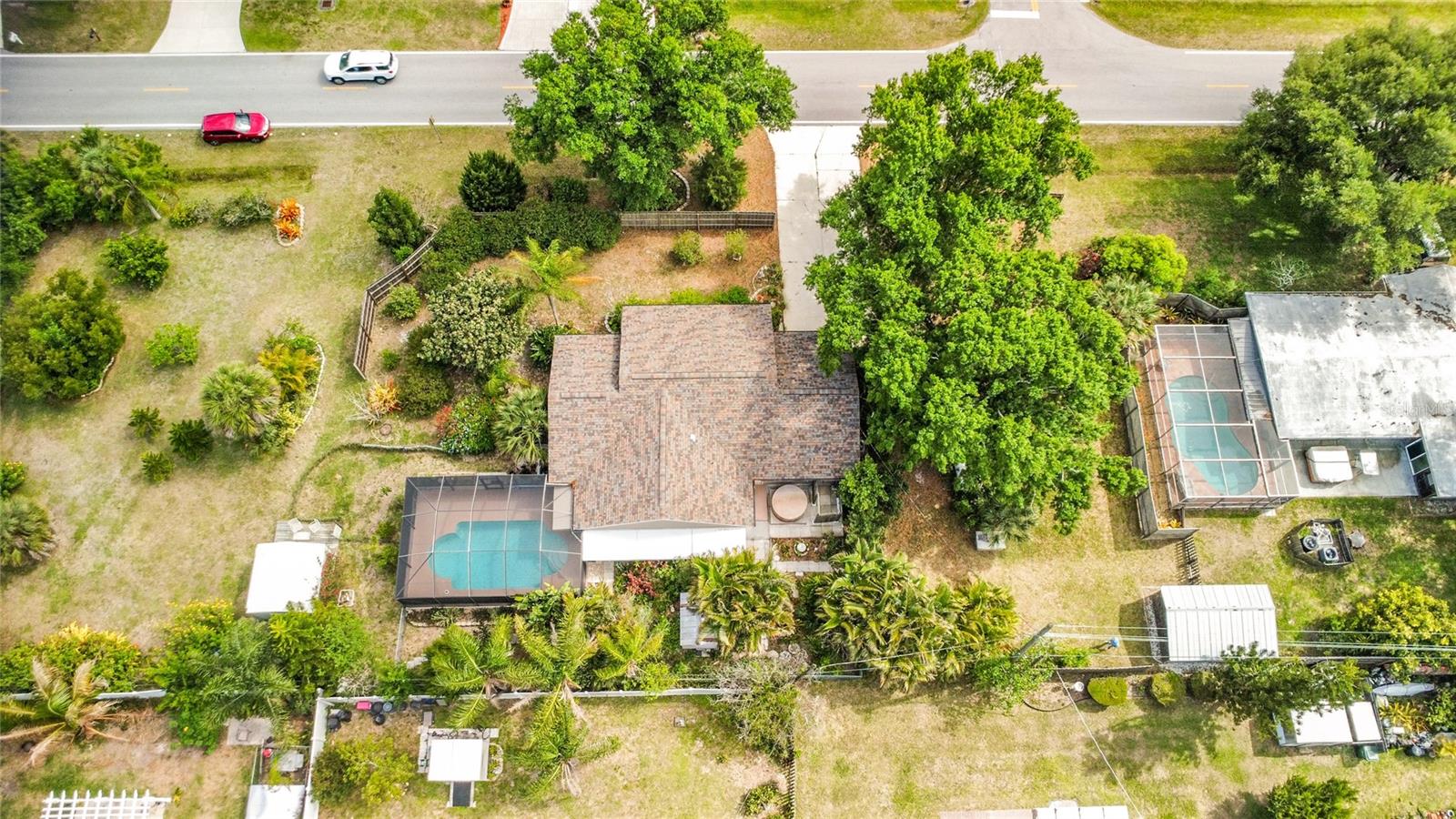 601 E SEMINOLE DR — photo 2