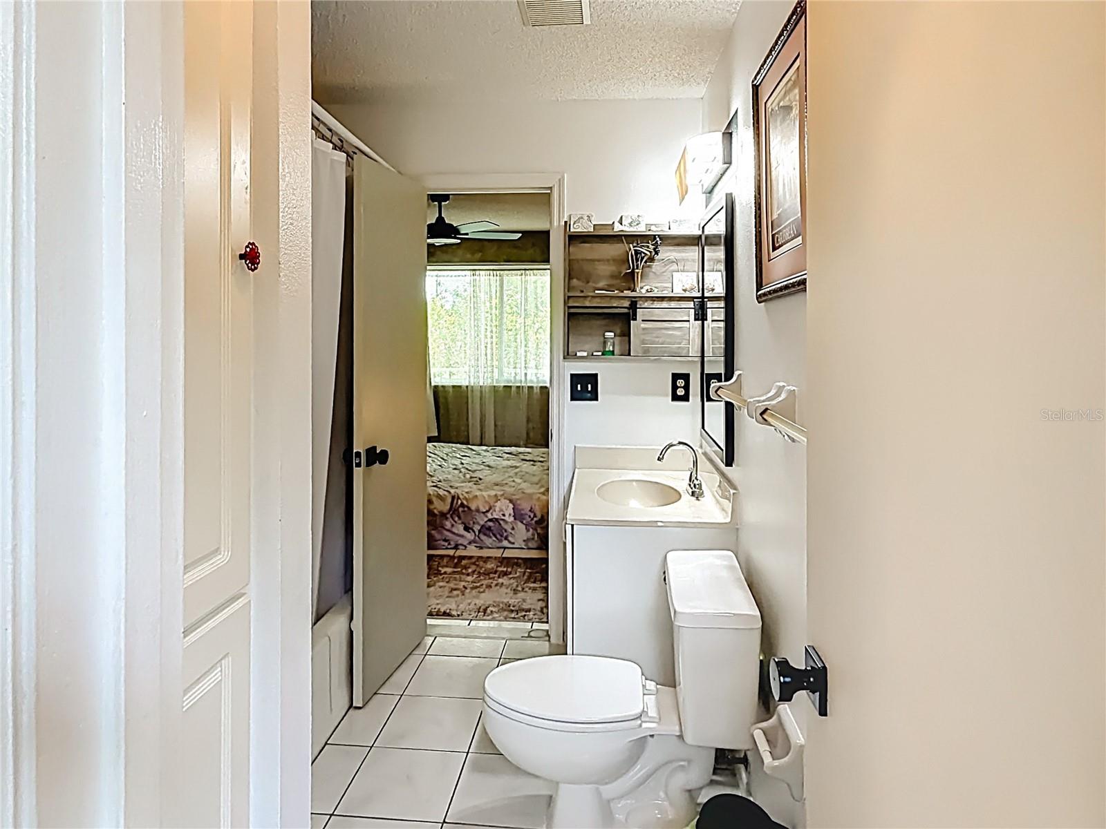 601 E SEMINOLE DR — photo 20
