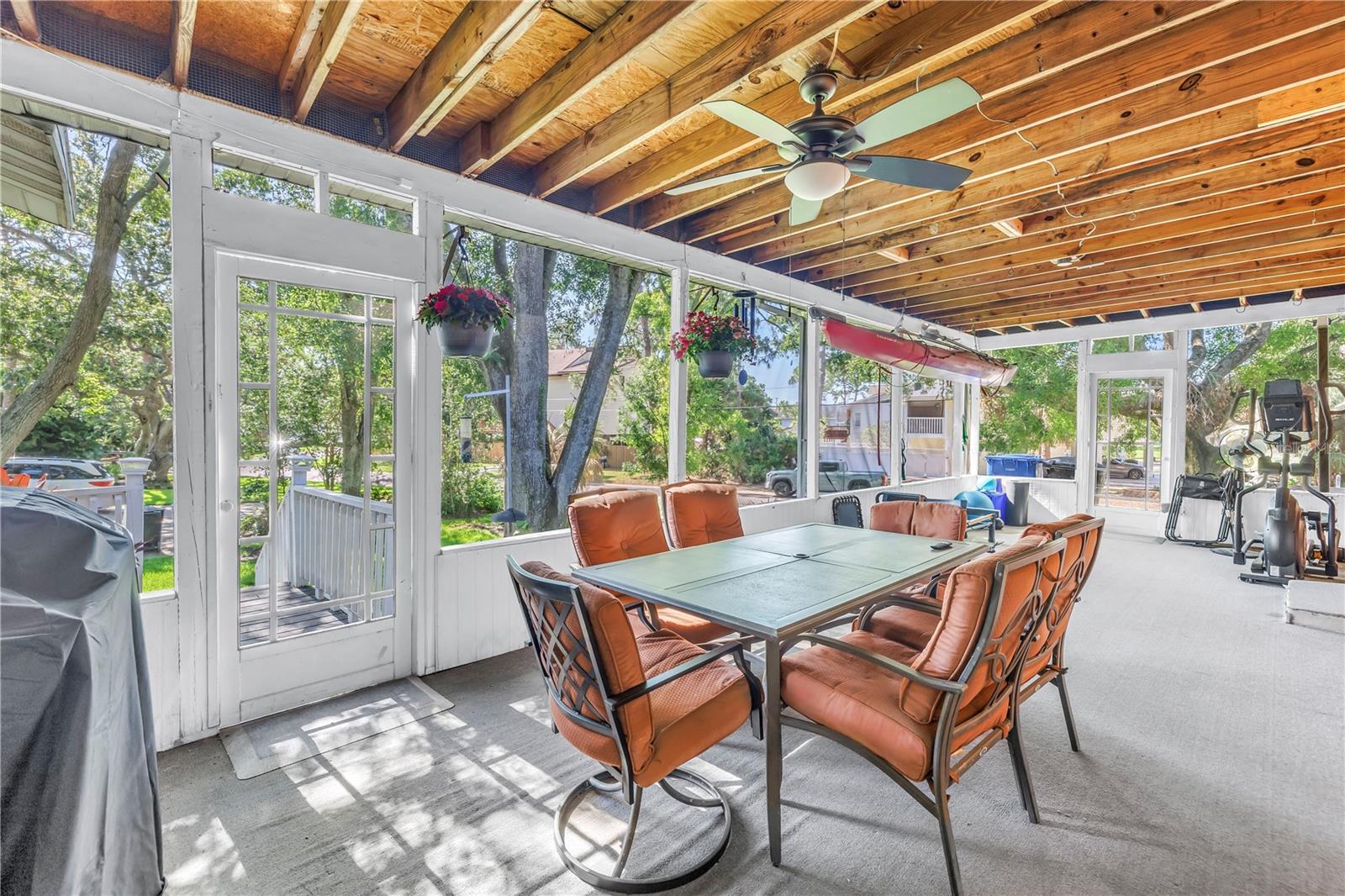 6505 CEDAR ST NE — photo 12
