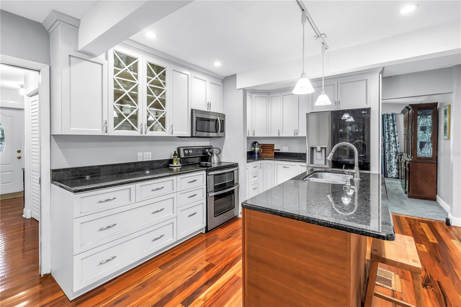 6505 CEDAR ST NE — photo 15