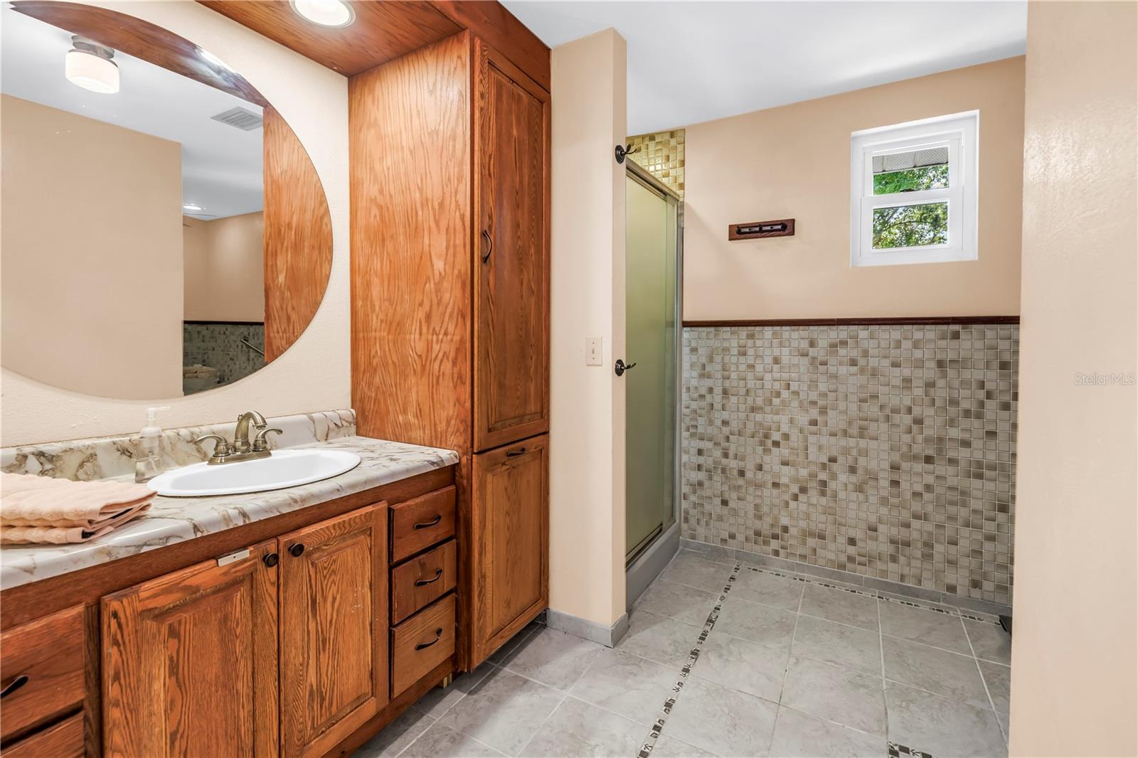 6505 CEDAR ST NE — photo 24