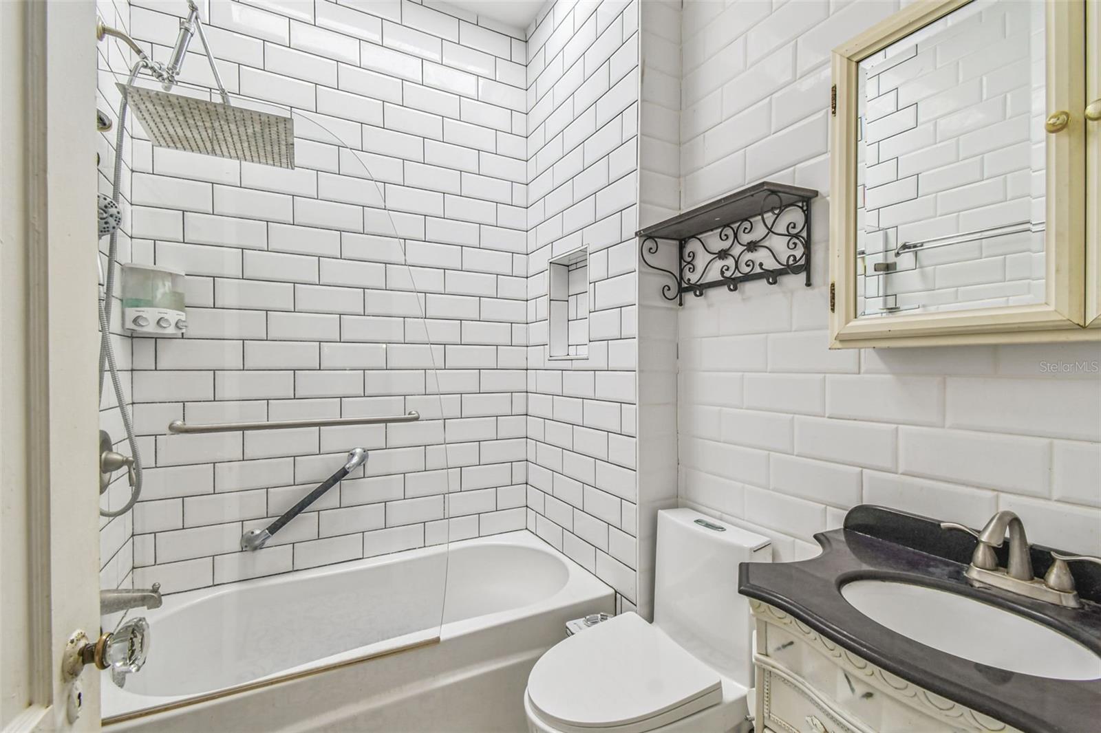 3203 E YUKON ST — photo 49