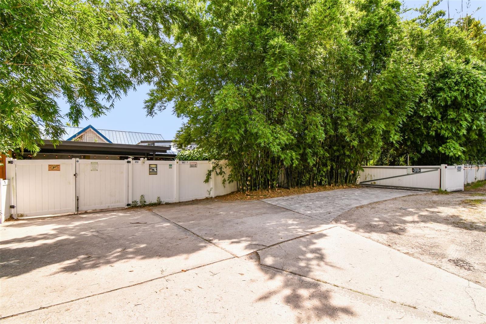 3203 E YUKON ST — photo 64