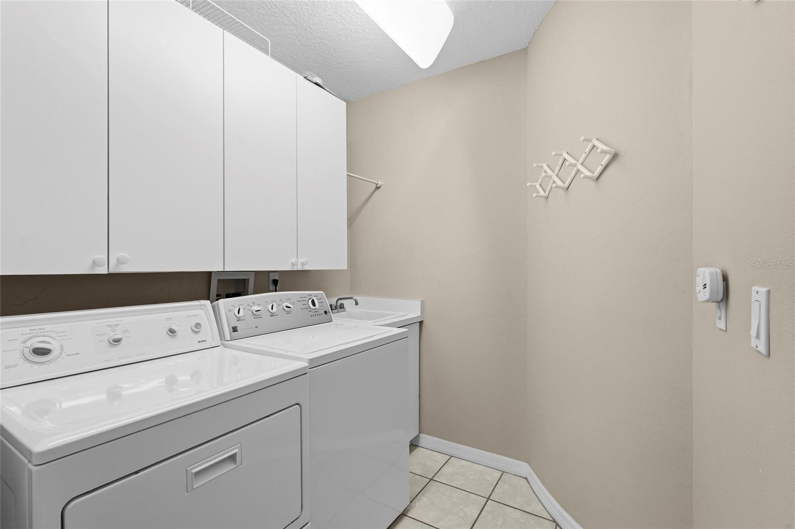 7822 TROON CT — photo 43
