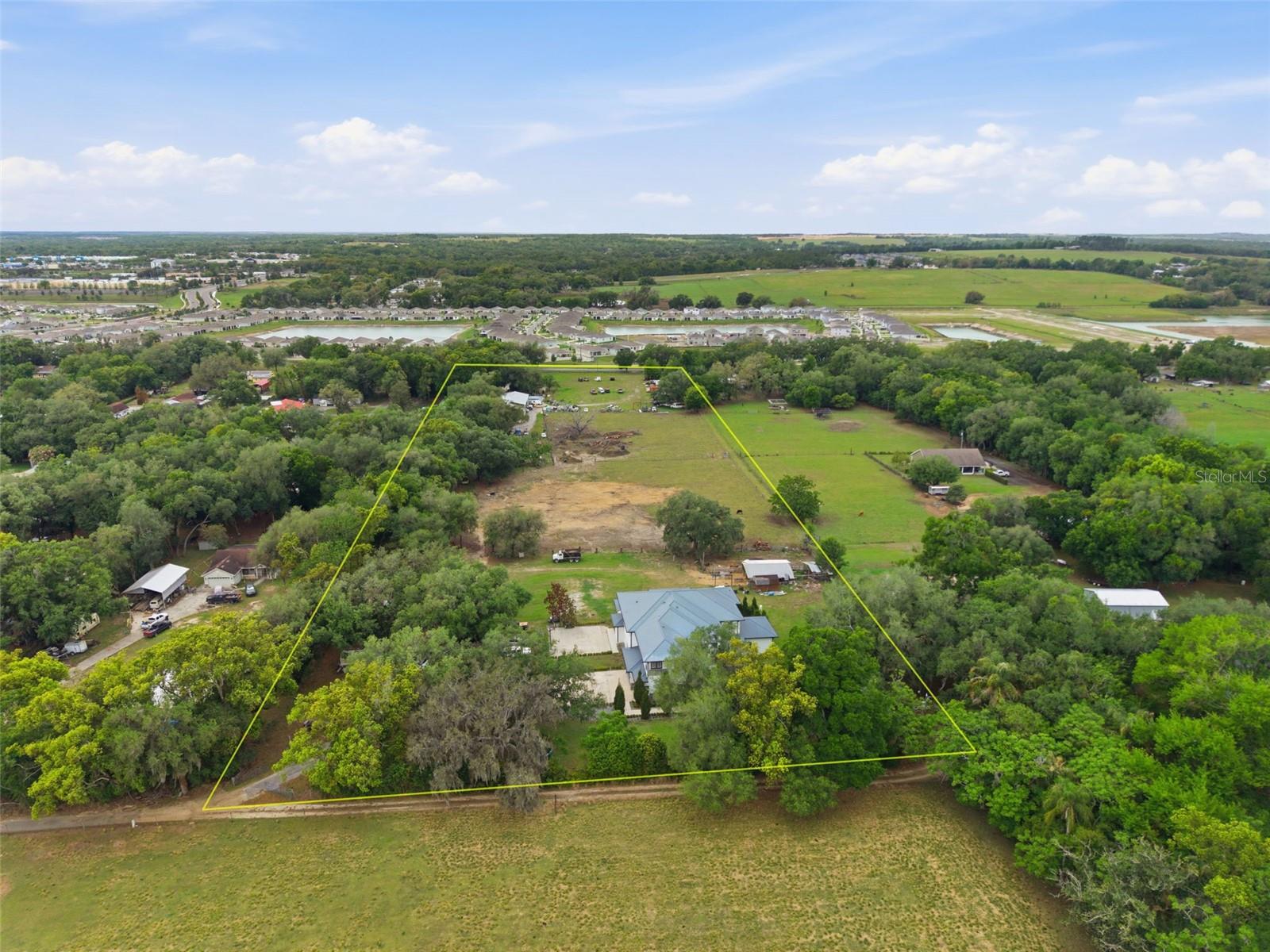 8241 CASS RD — photo 92