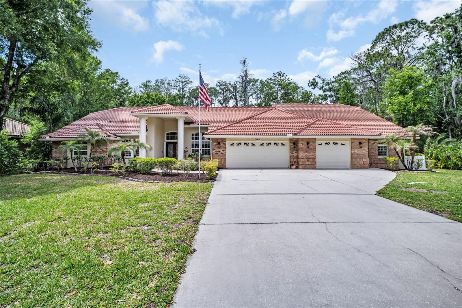 1404 EAST LAKE WOODLANDS PKWY — photo 60