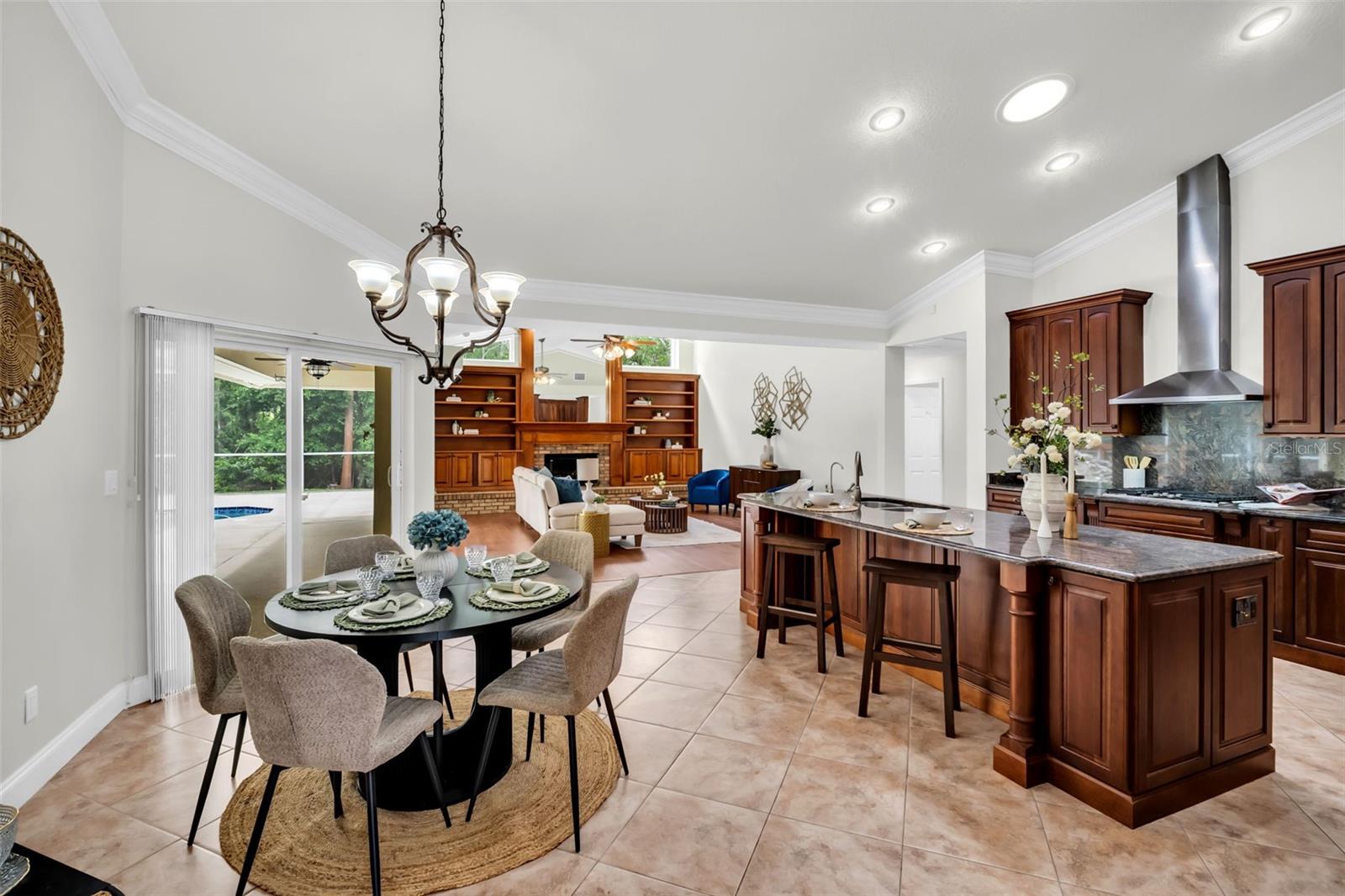 1404 EAST LAKE WOODLANDS PKWY — photo 11