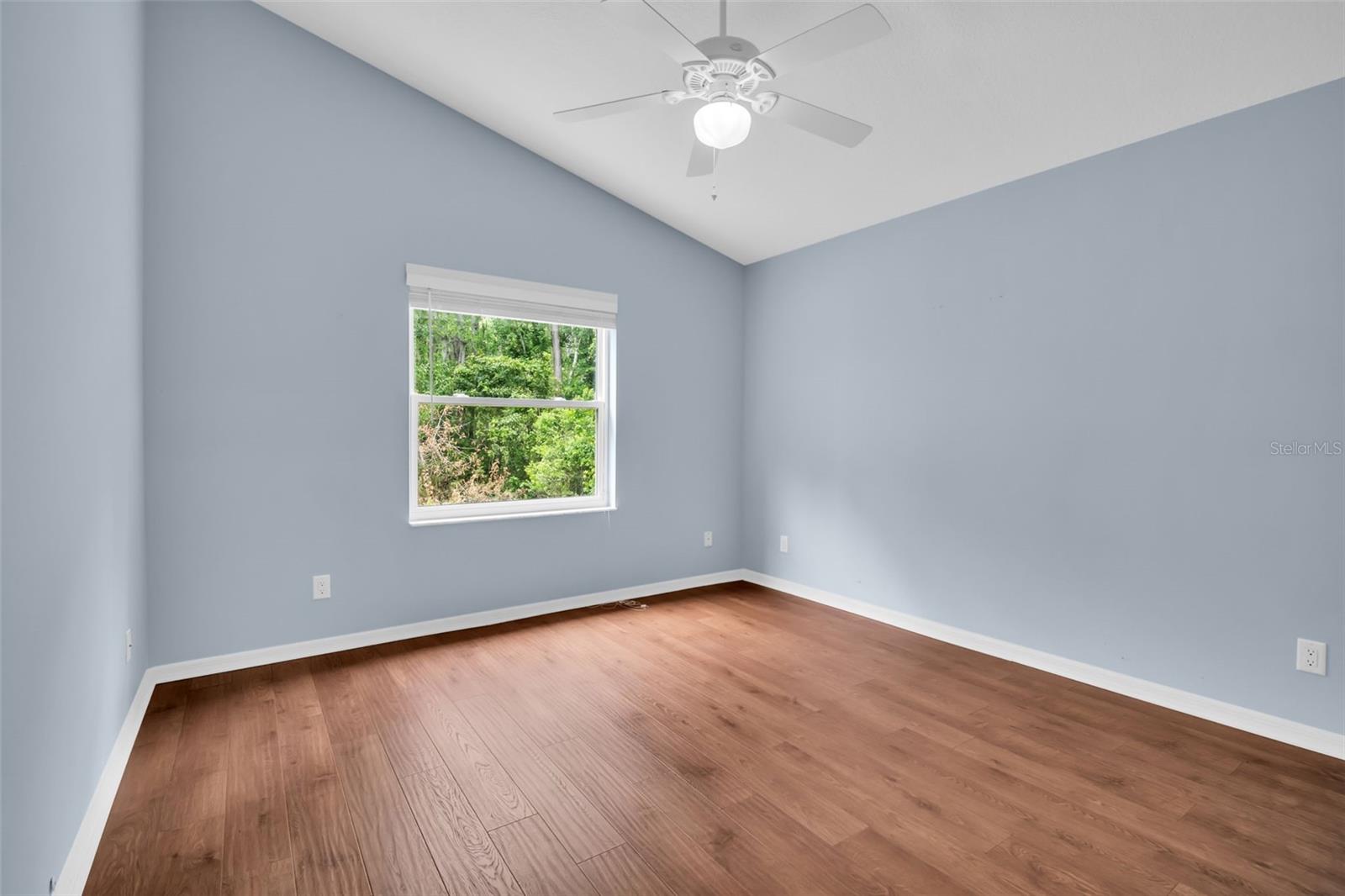 1404 EAST LAKE WOODLANDS PKWY — photo 51