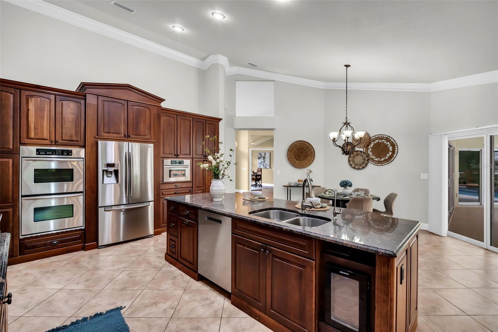 1404 EAST LAKE WOODLANDS PKWY — photo 20