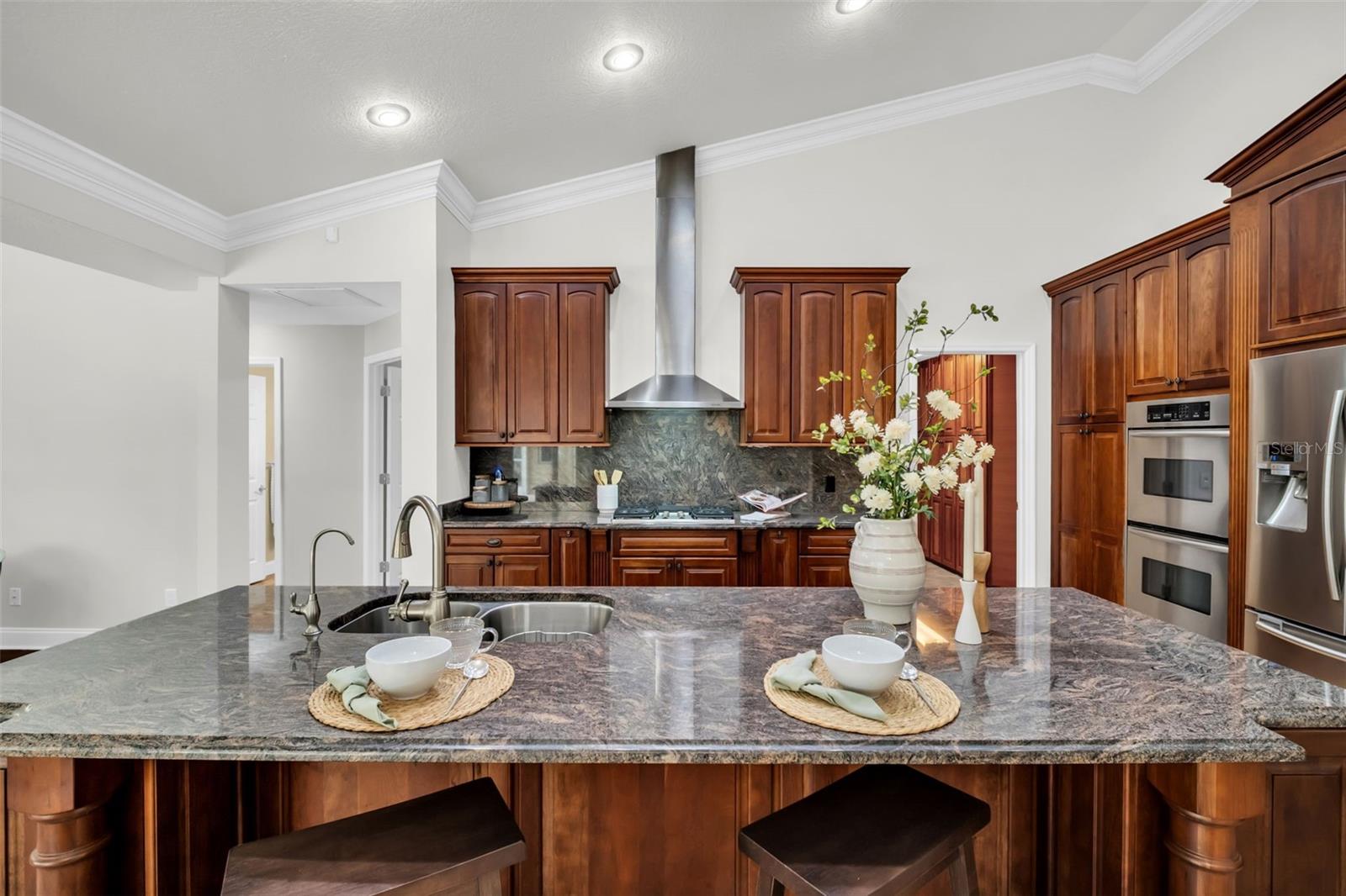 1404 EAST LAKE WOODLANDS PKWY — photo 17