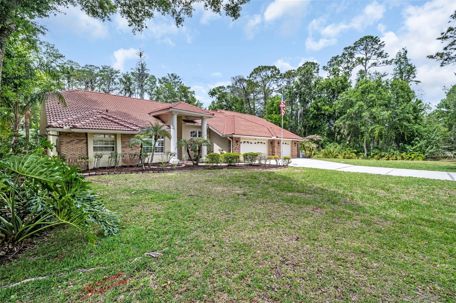 1404 EAST LAKE WOODLANDS PKWY — photo 63
