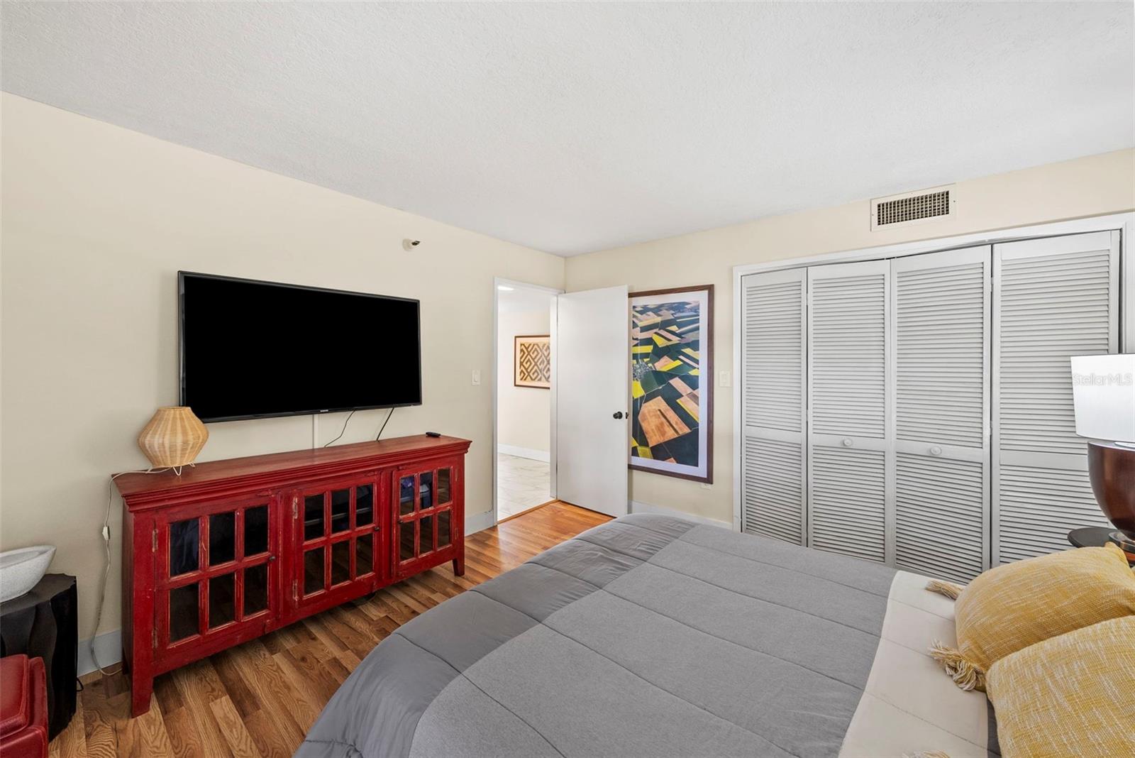 2413 BAYSHORE BLVD #803 — photo 47