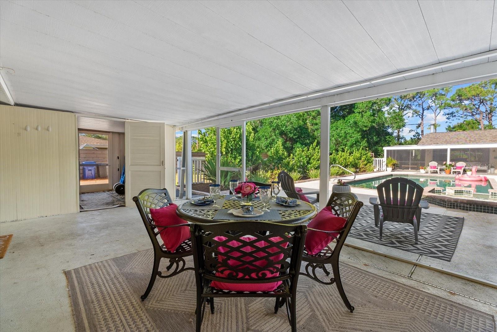 5868 DENISON DR — photo 30