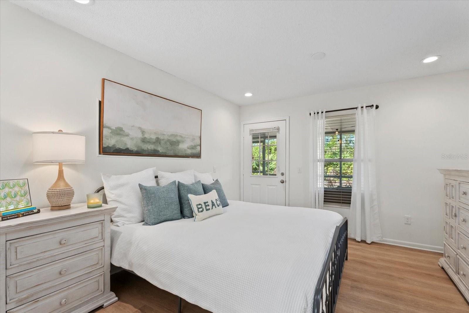 5868 DENISON DR — photo 41