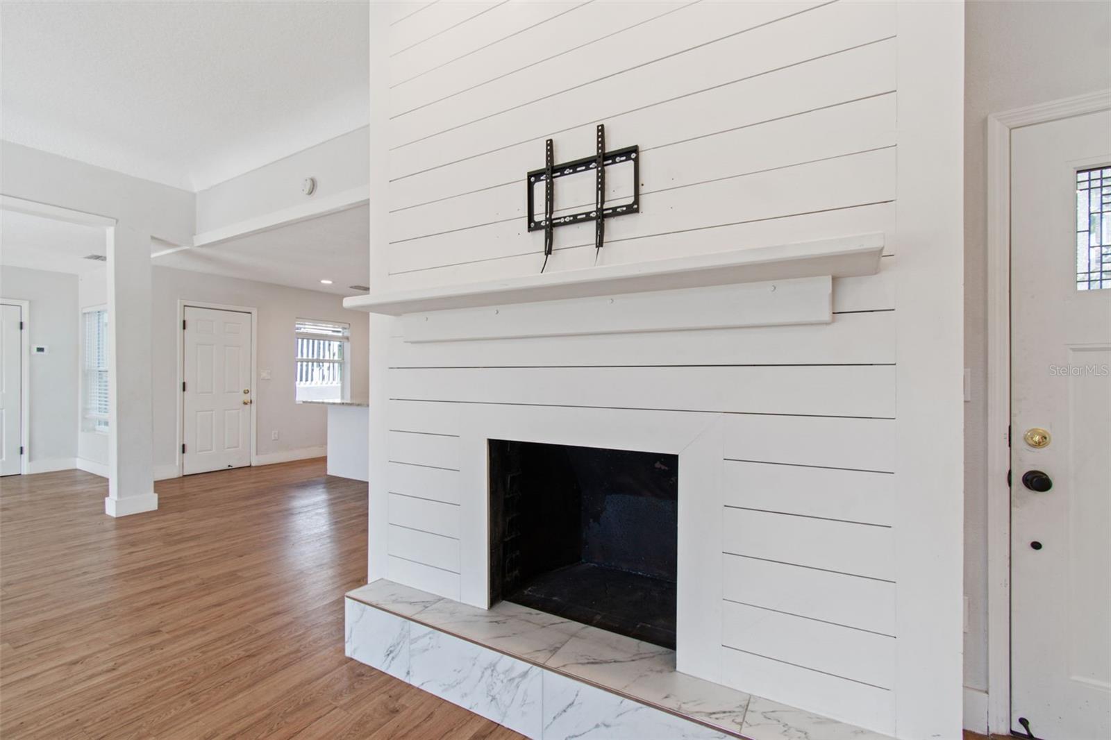 125 HARBOR BLUFF DR — photo 14