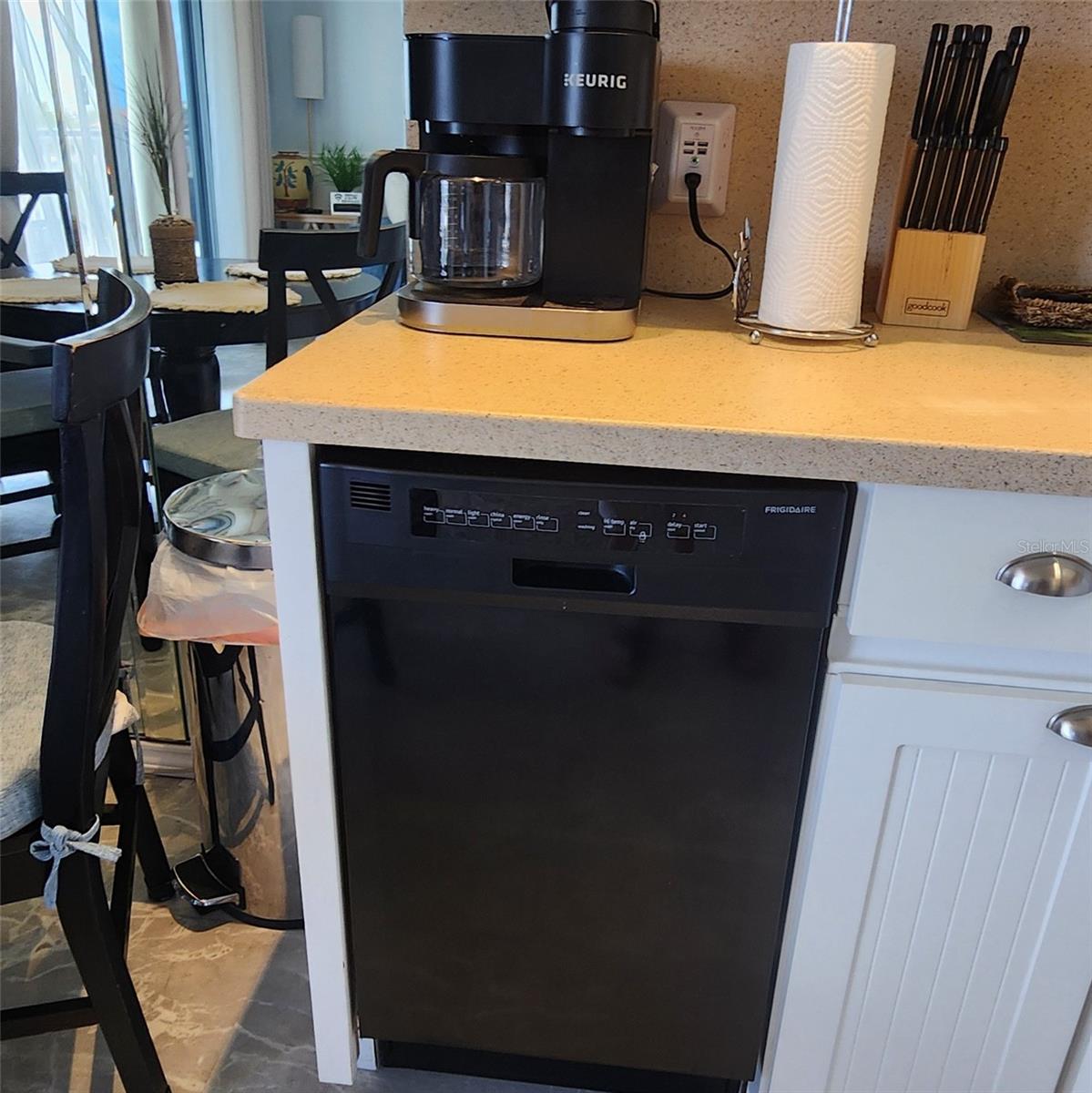 800 BAYWAY BLVD #28 — photo 25
