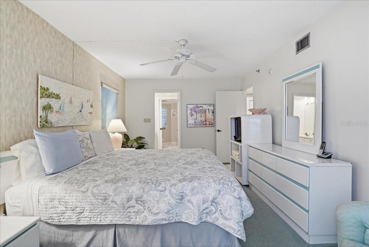 5611 GULF OF MEXICO DR #3 — photo 30