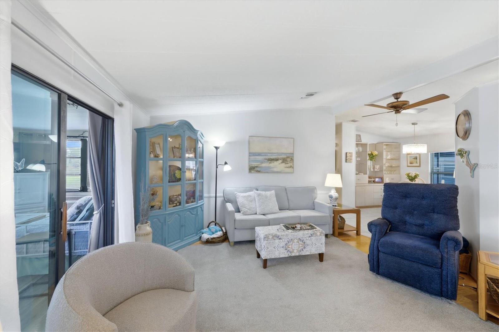 727 BUTTERFIELD CIR — photo 12