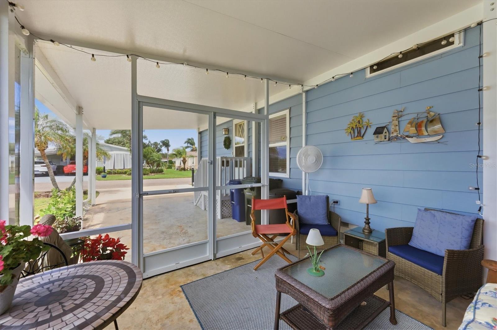 727 BUTTERFIELD CIR — photo 24