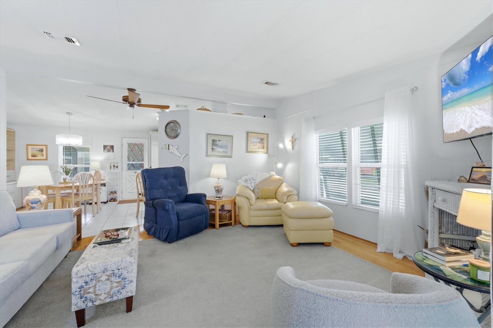 727 BUTTERFIELD CIR — photo 11