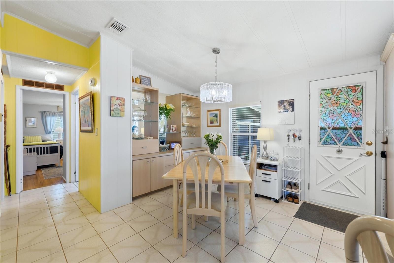 727 BUTTERFIELD CIR — photo 8