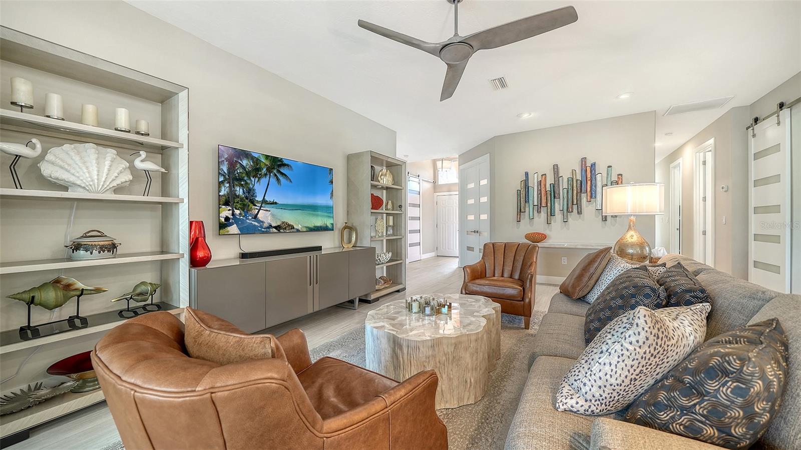 7198 DEL LAGO DR — photo 11