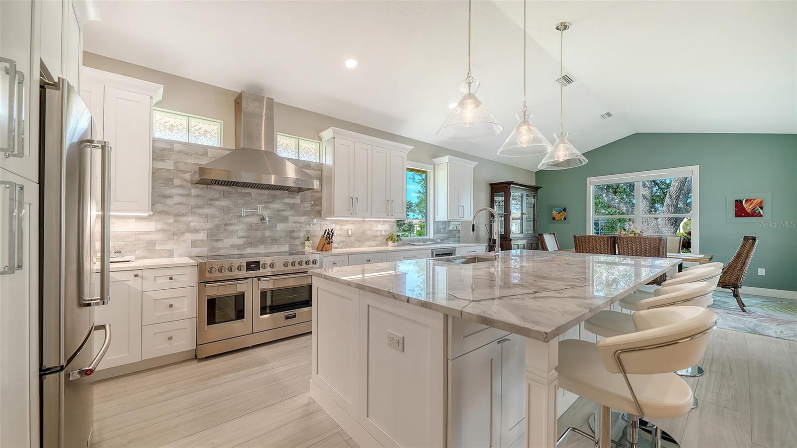 7198 DEL LAGO DR — photo 25
