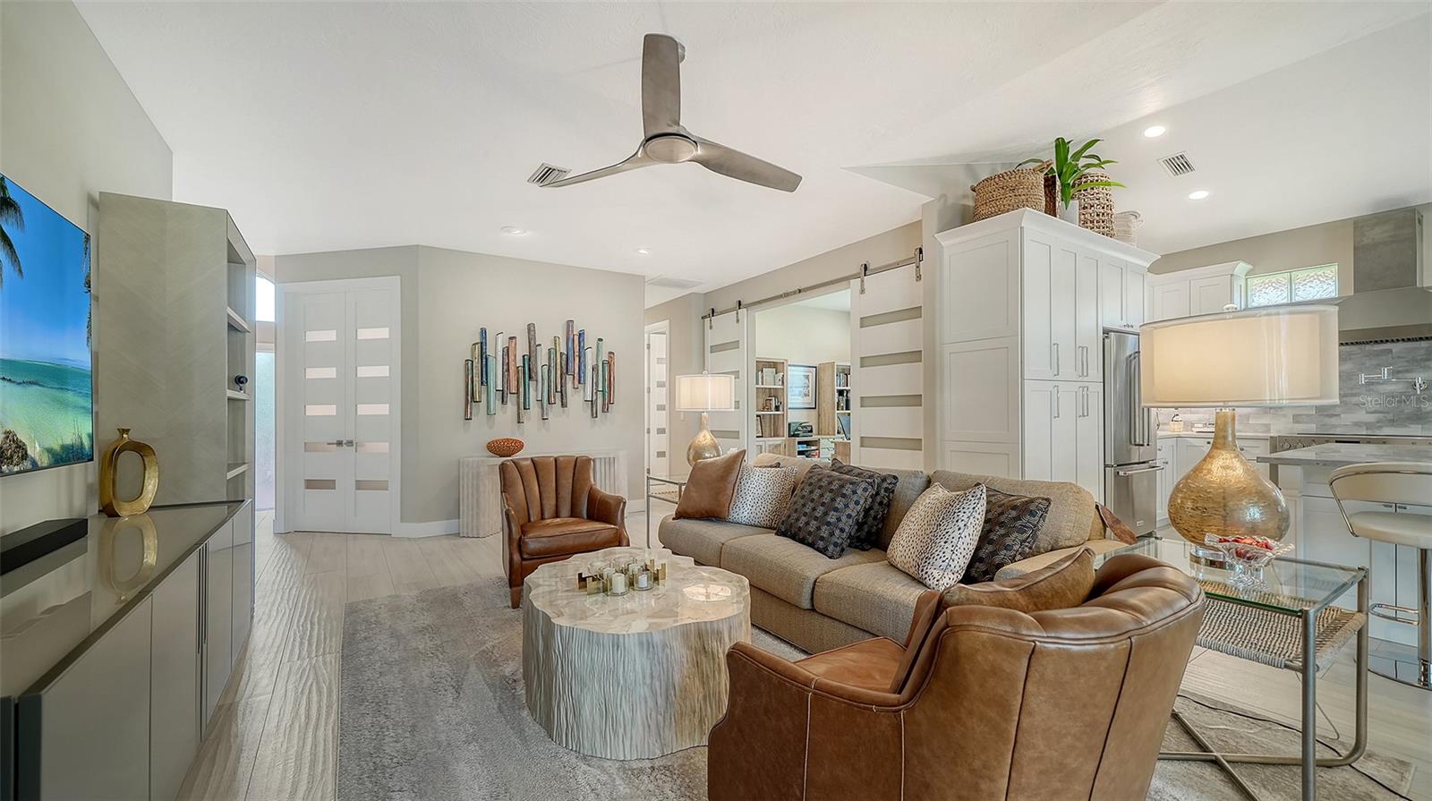 7198 DEL LAGO DR — photo 12