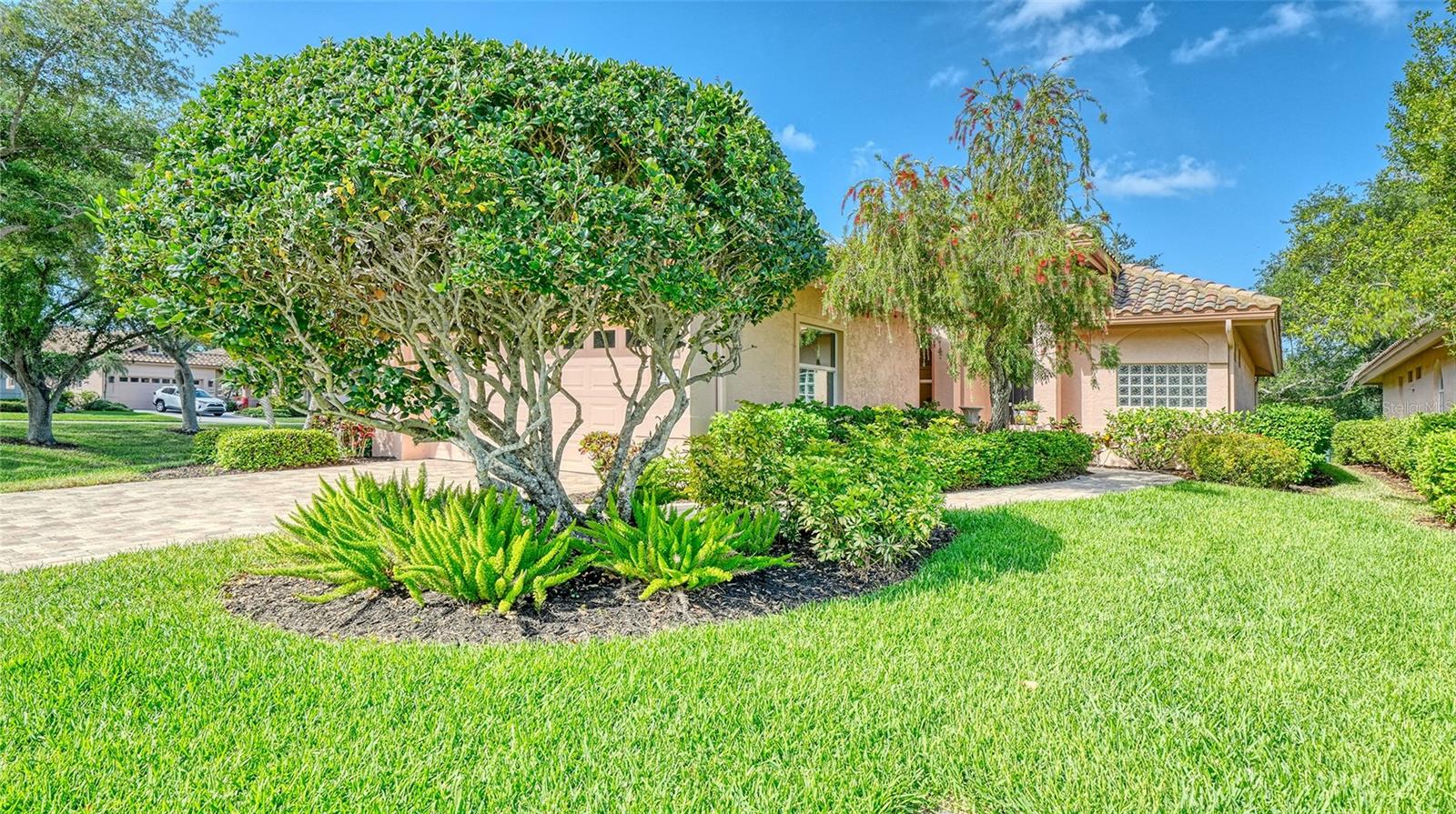 7198 DEL LAGO DR — photo 3
