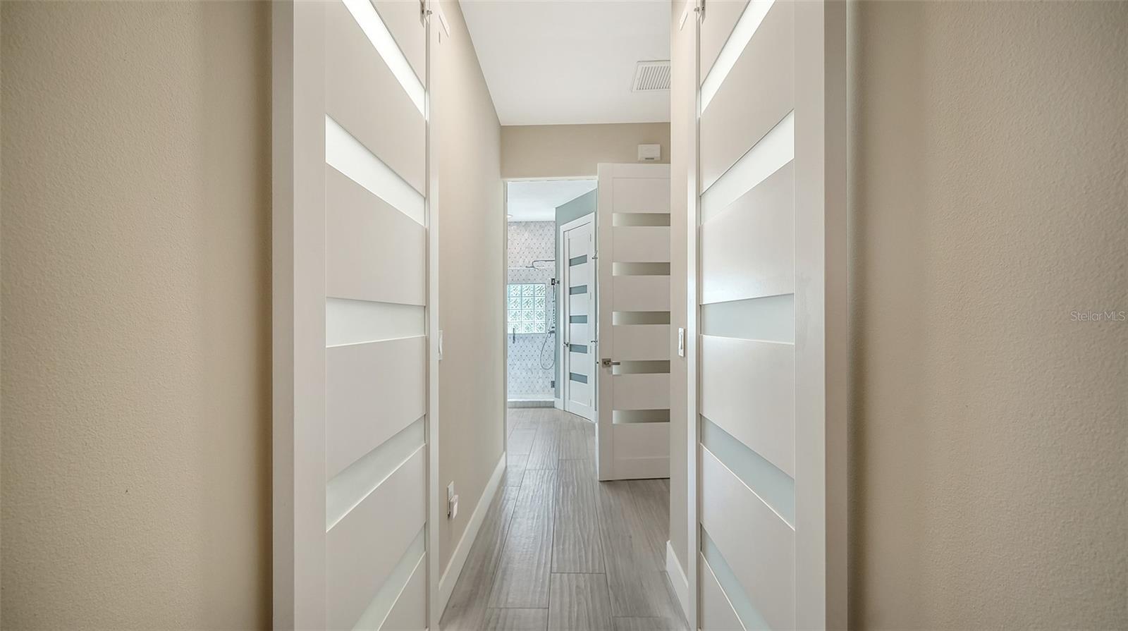 7198 DEL LAGO DR — photo 35