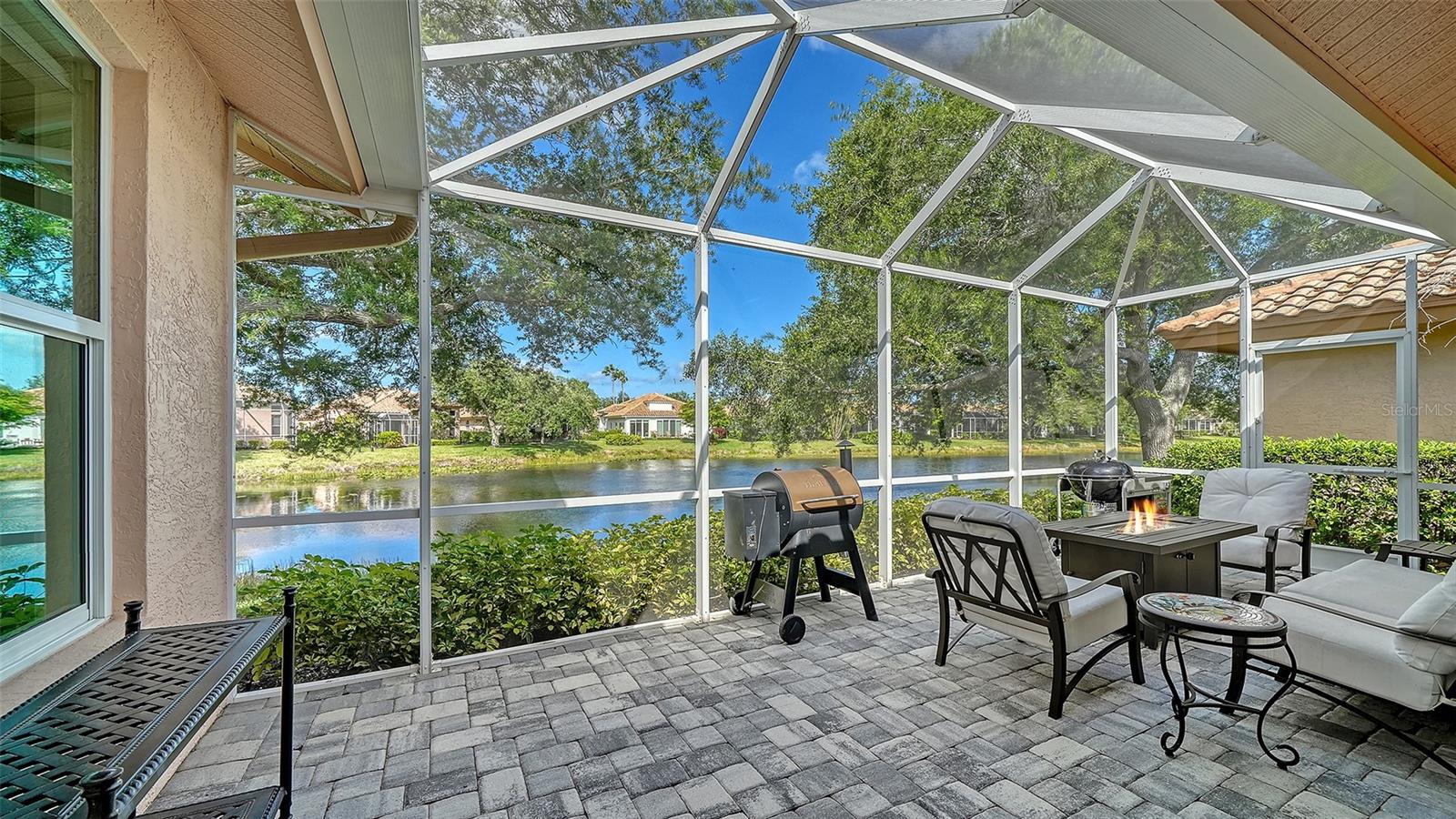 7198 DEL LAGO DR — photo 16