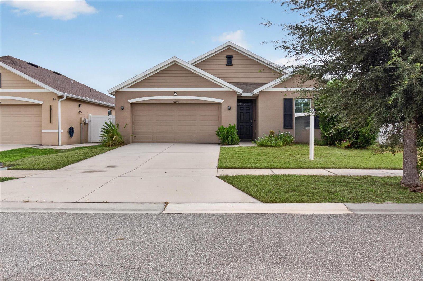 10206 GOLDEN LIGHT CT — photo 4