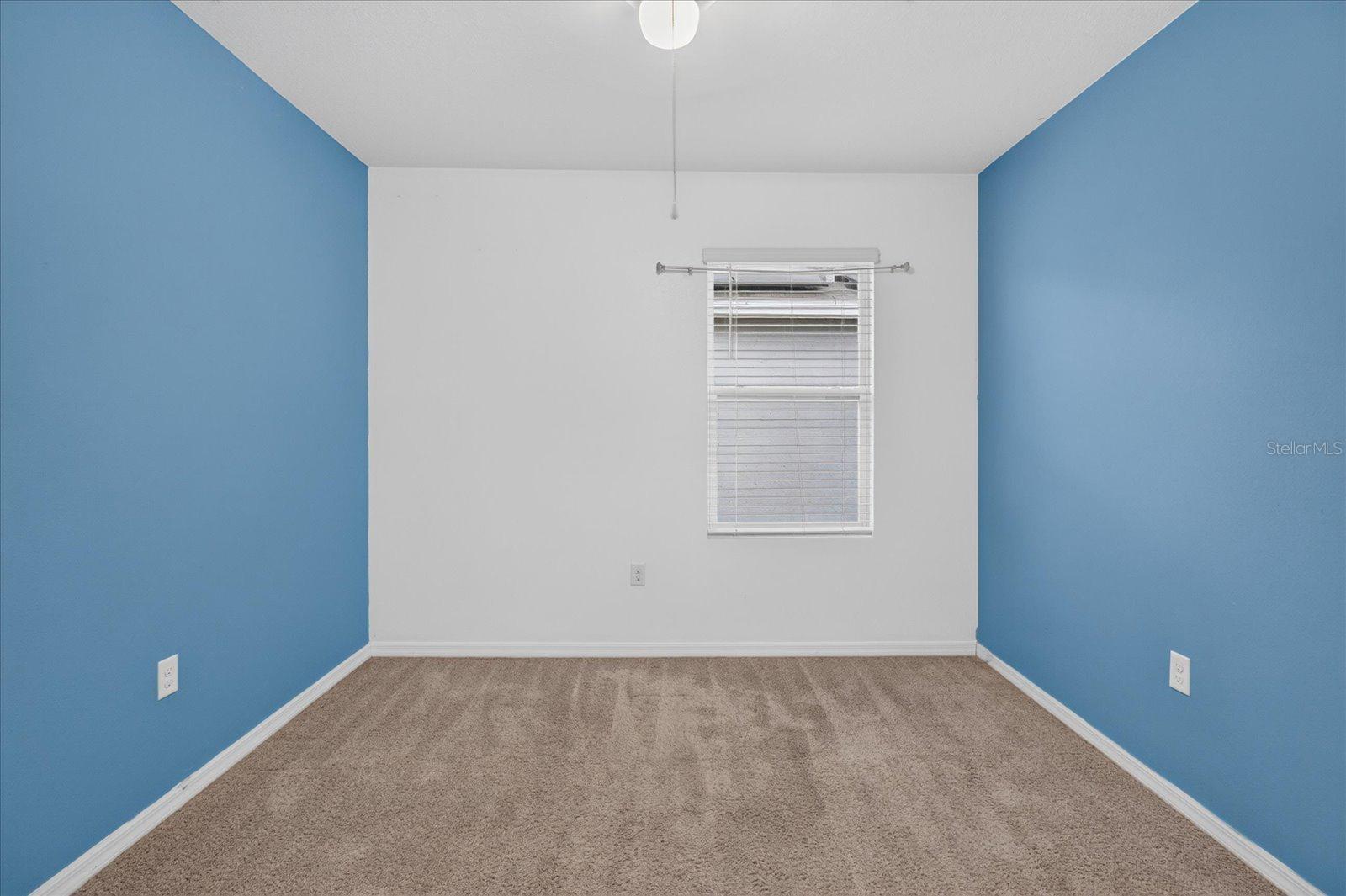 10206 GOLDEN LIGHT CT — photo 11