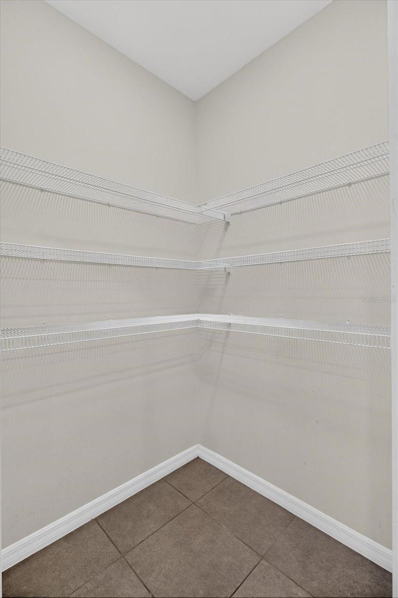 10206 GOLDEN LIGHT CT — photo 27