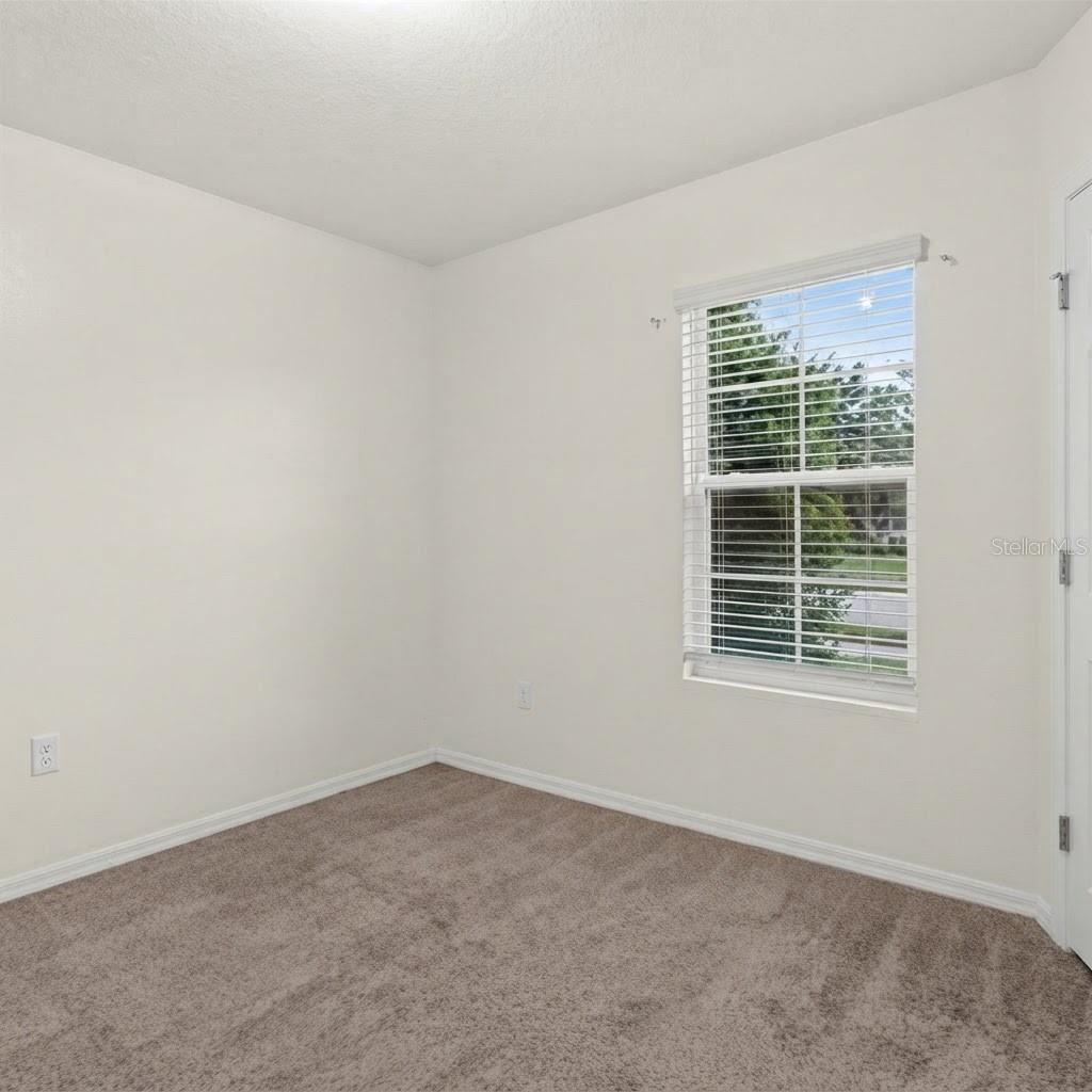 10206 GOLDEN LIGHT CT — photo 8