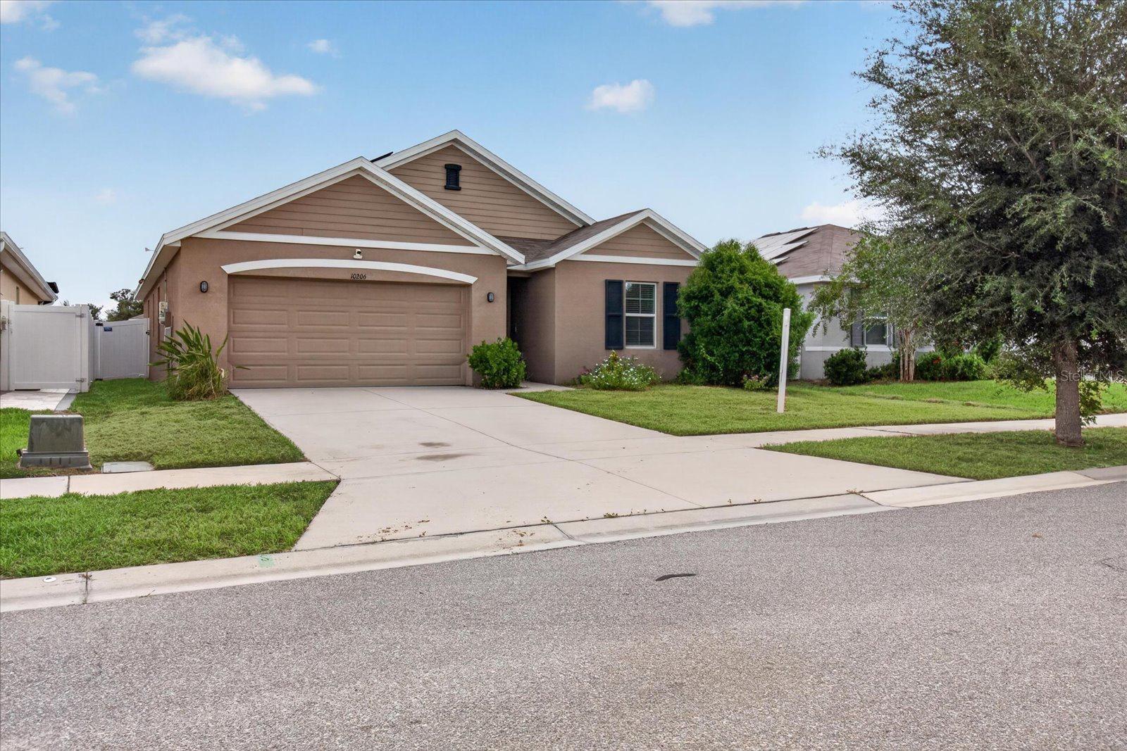 10206 GOLDEN LIGHT CT — photo 3