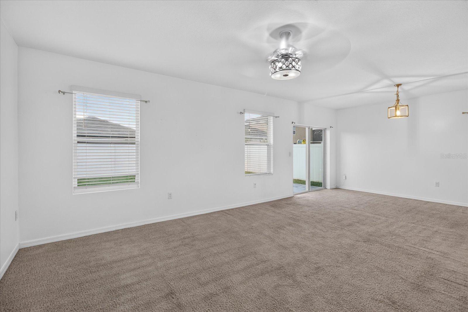 10206 GOLDEN LIGHT CT — photo 37