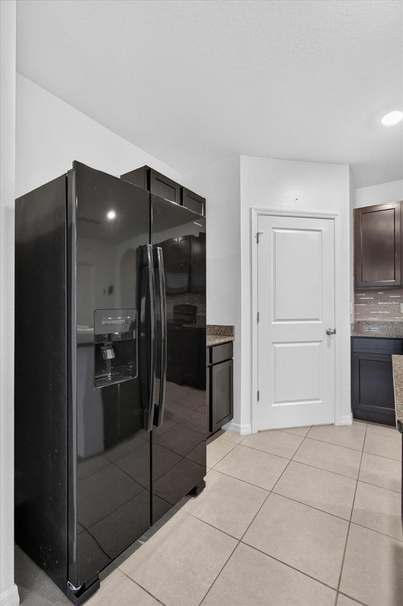 10206 GOLDEN LIGHT CT — photo 26