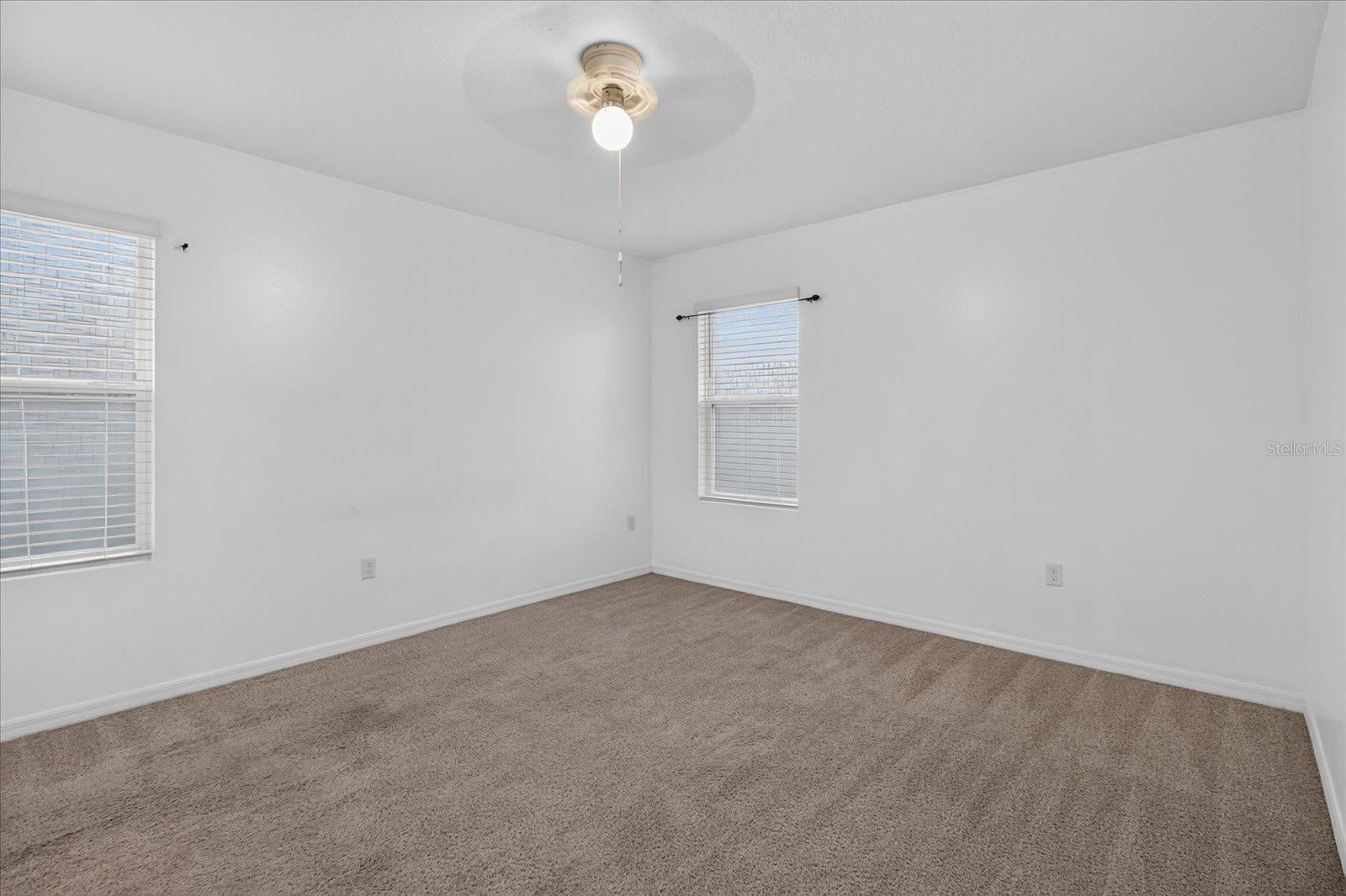 10206 GOLDEN LIGHT CT — photo 42