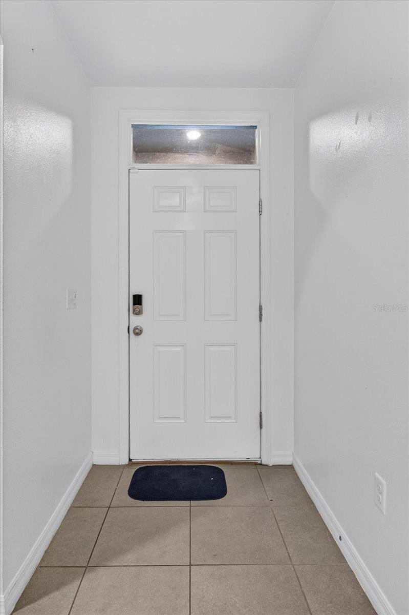 10206 GOLDEN LIGHT CT — photo 6