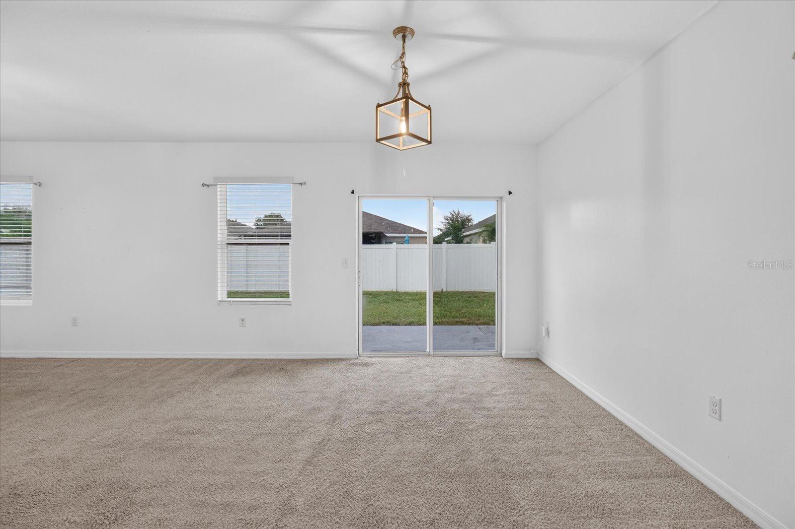 10206 GOLDEN LIGHT CT — photo 33