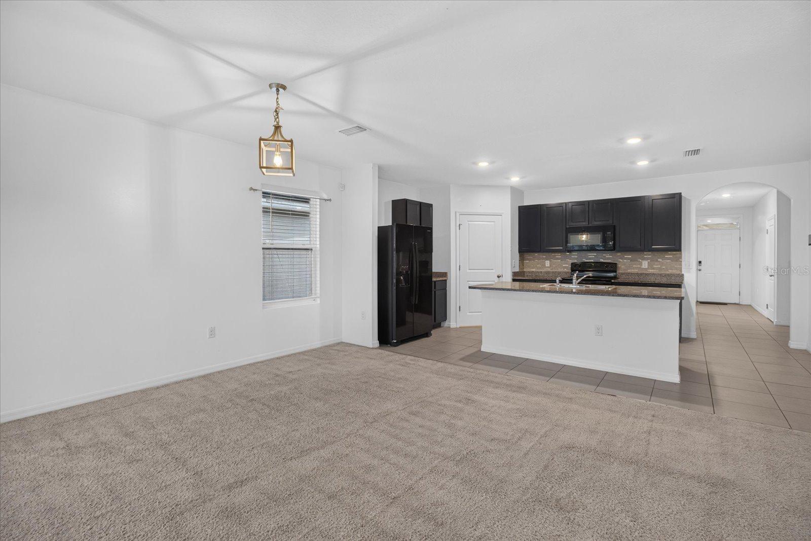 10206 GOLDEN LIGHT CT — photo 32