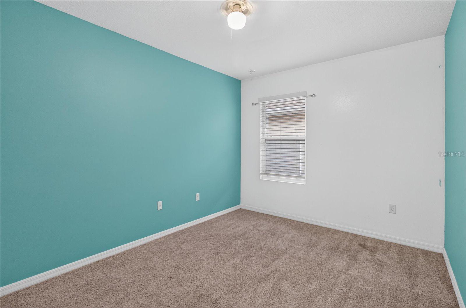 10206 GOLDEN LIGHT CT — photo 16