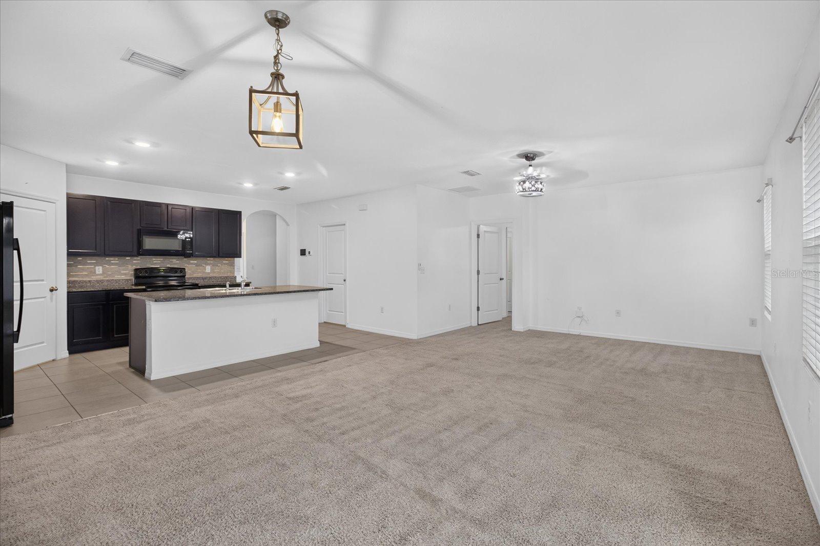 10206 GOLDEN LIGHT CT — photo 31