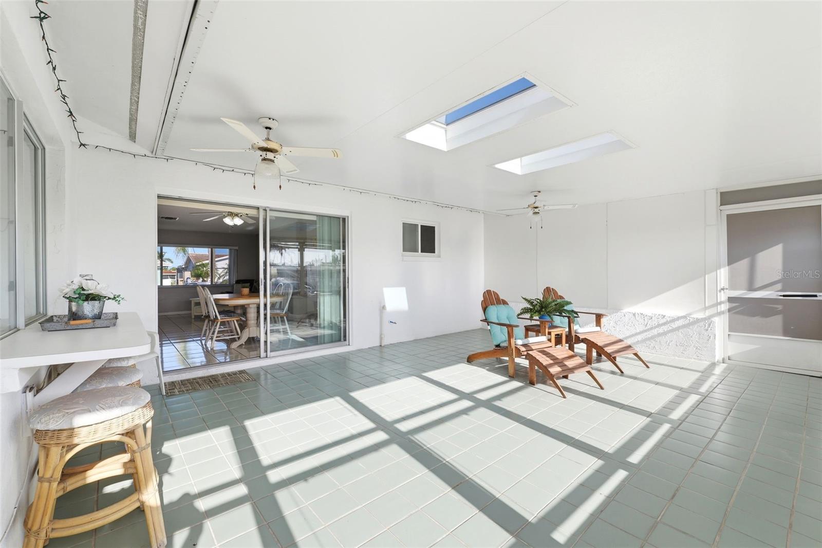4926 FORECASTLE DR — photo 27