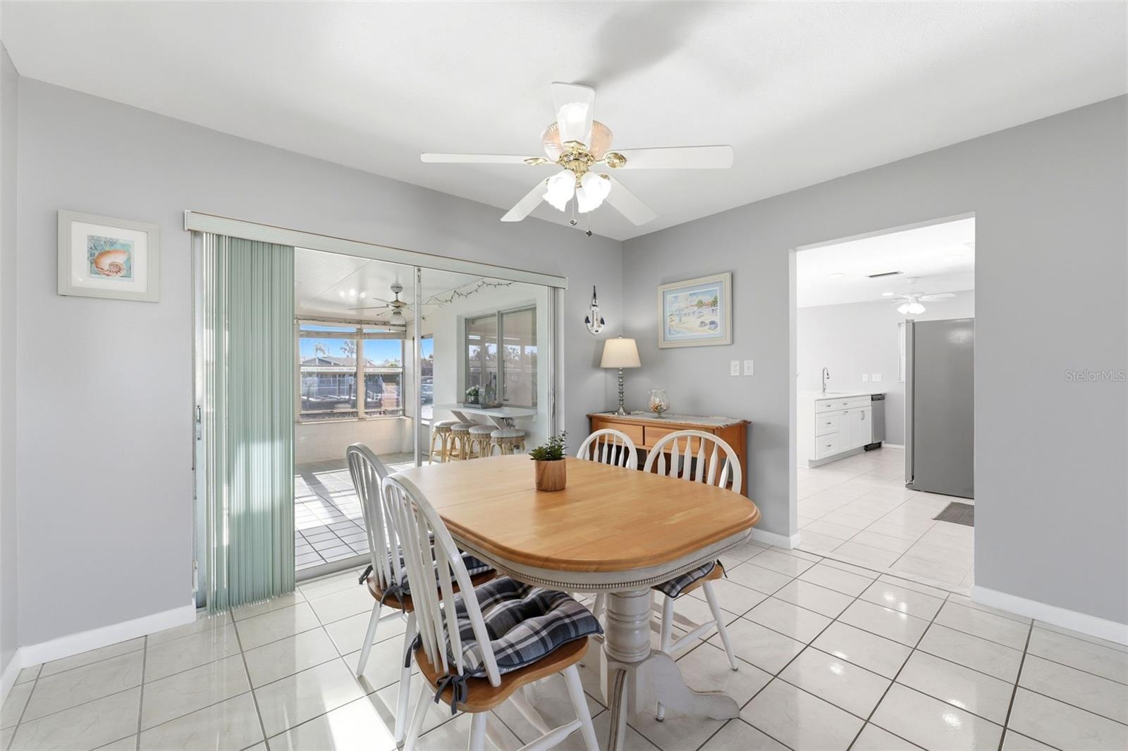 4926 FORECASTLE DR — photo 11